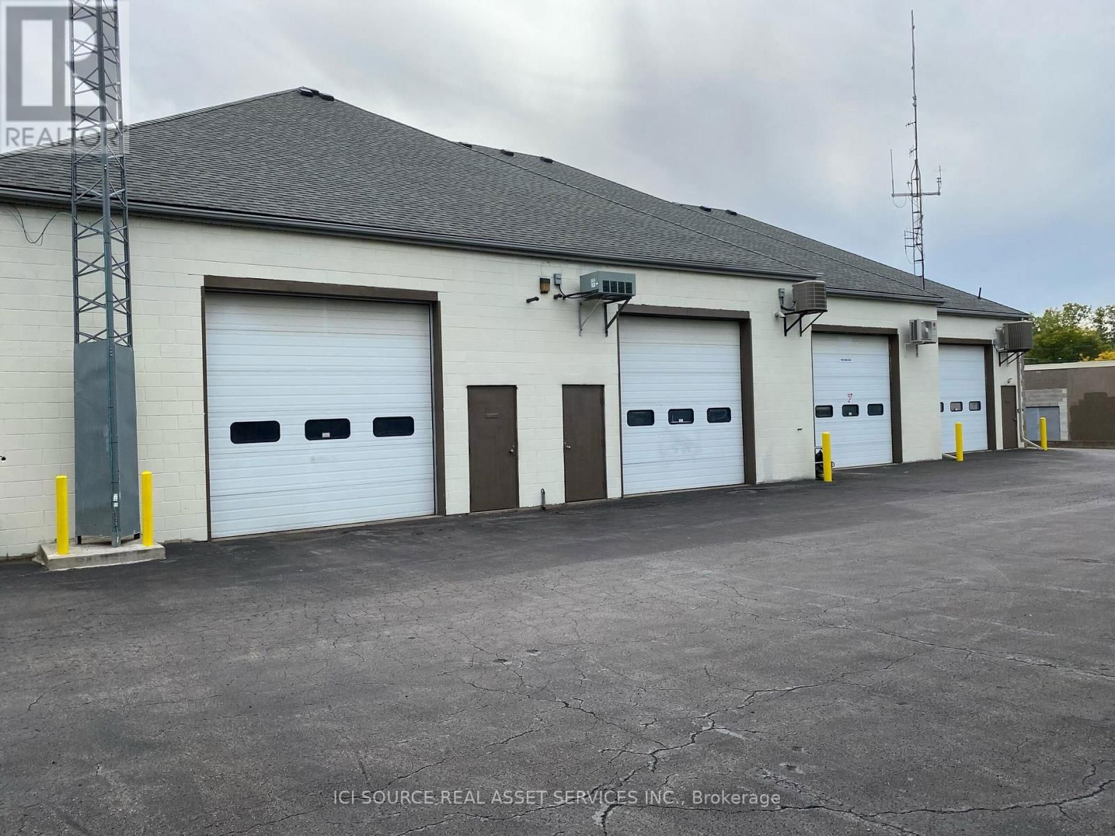 216 MERRITT STREET Image 4