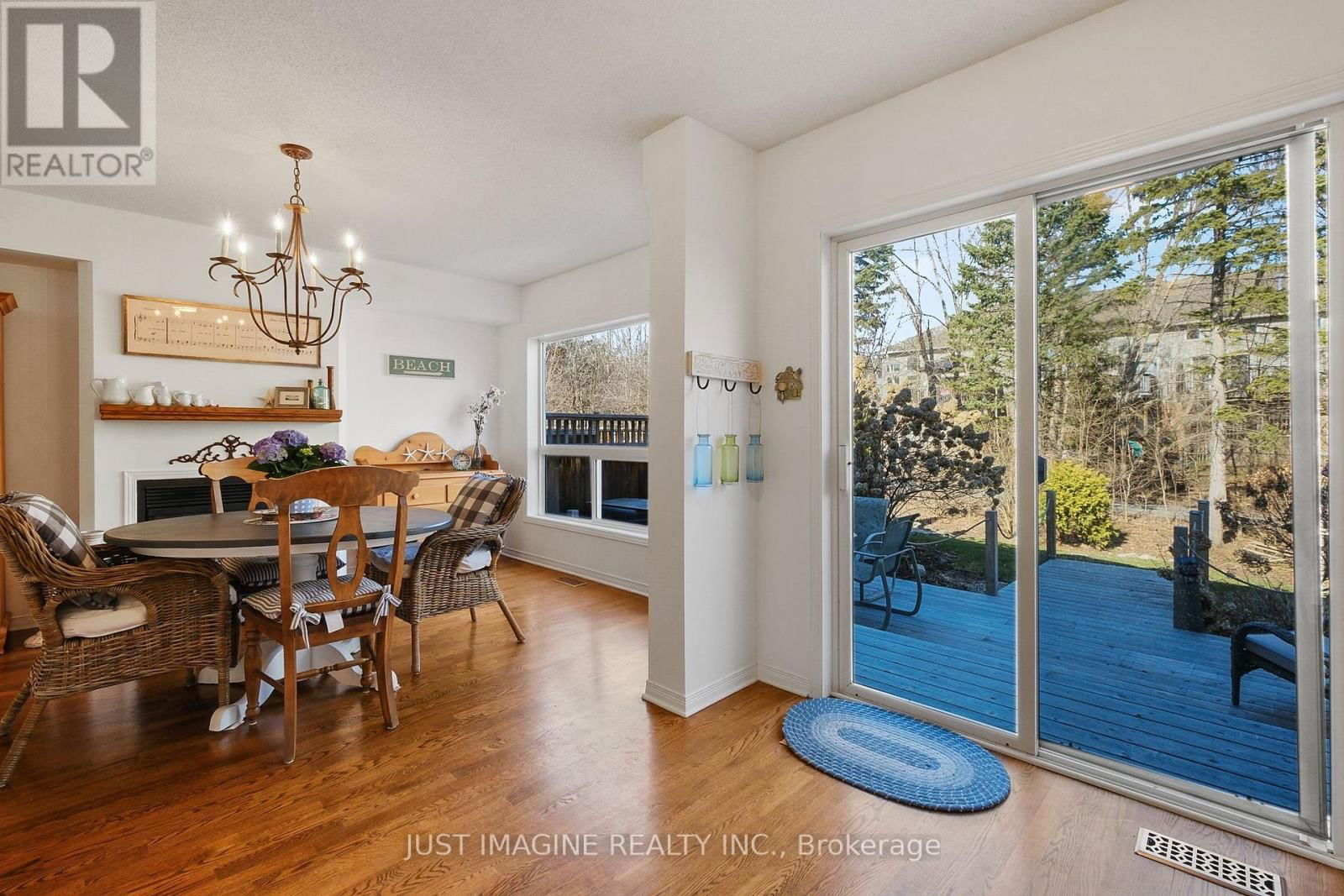 57 HEMLO CRESCENT Image 18