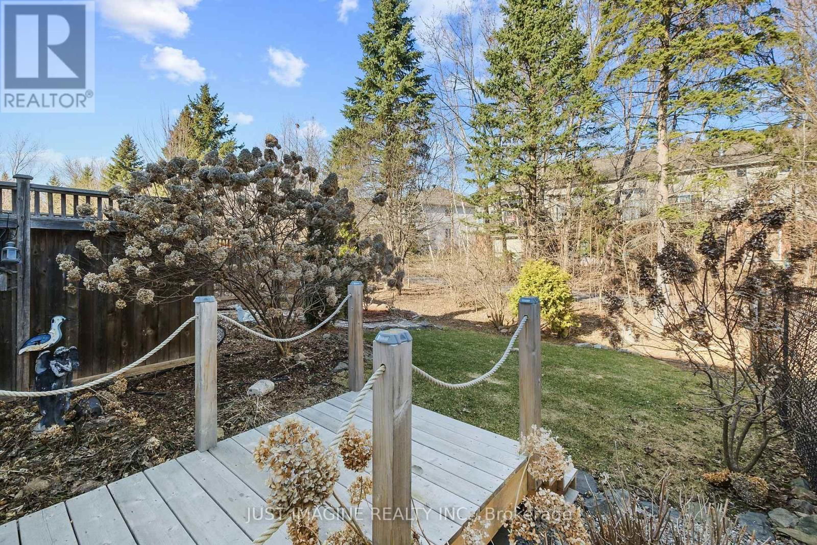 57 HEMLO CRESCENT Image 41