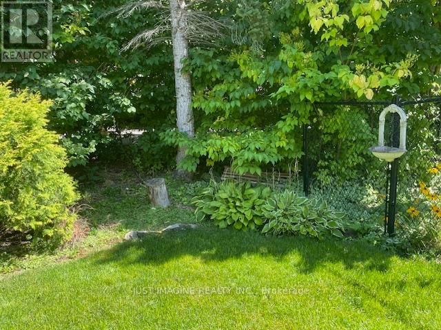 57 HEMLO CRESCENT Image 50