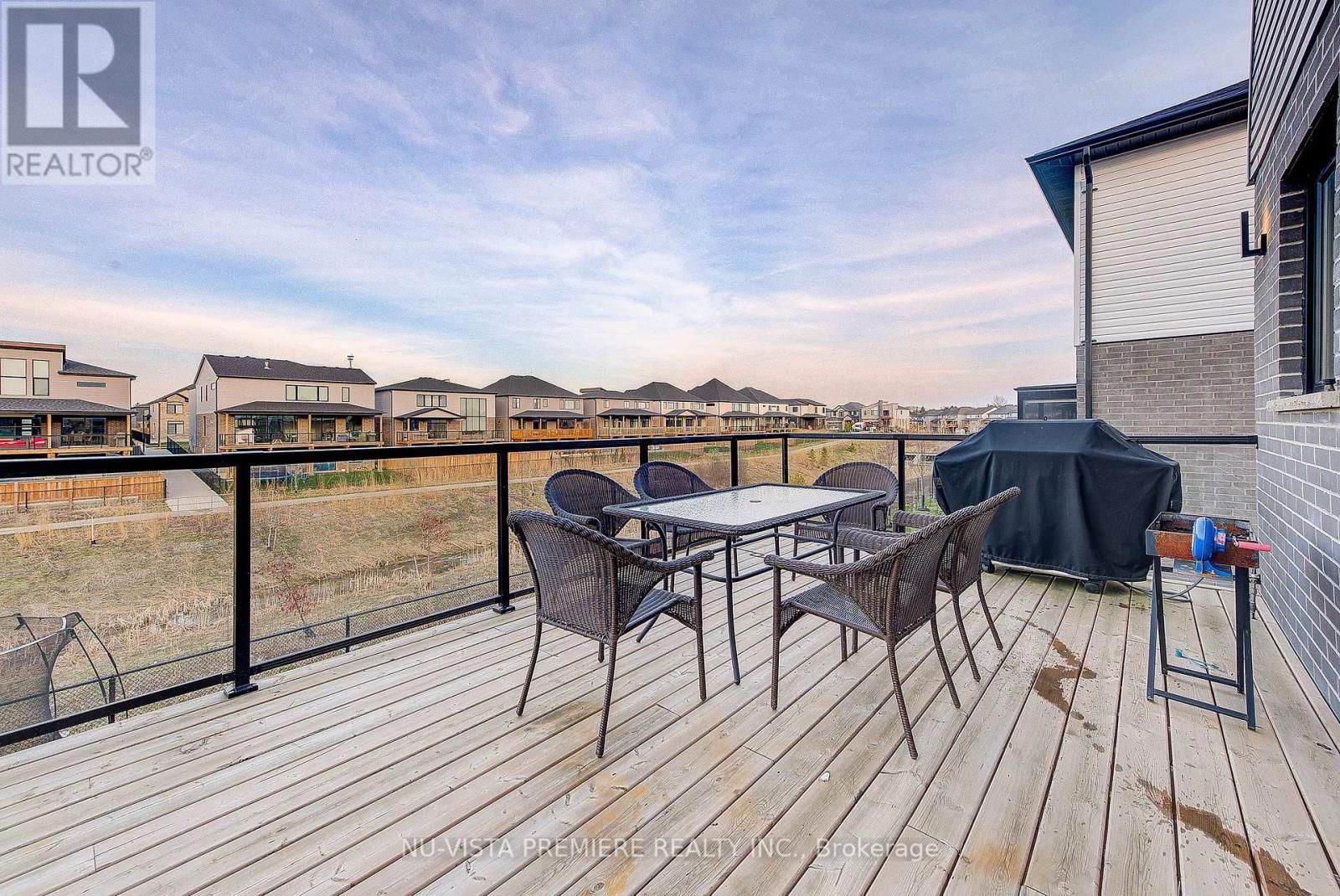 1357 MEDWAY PARK DRIVE Image 15