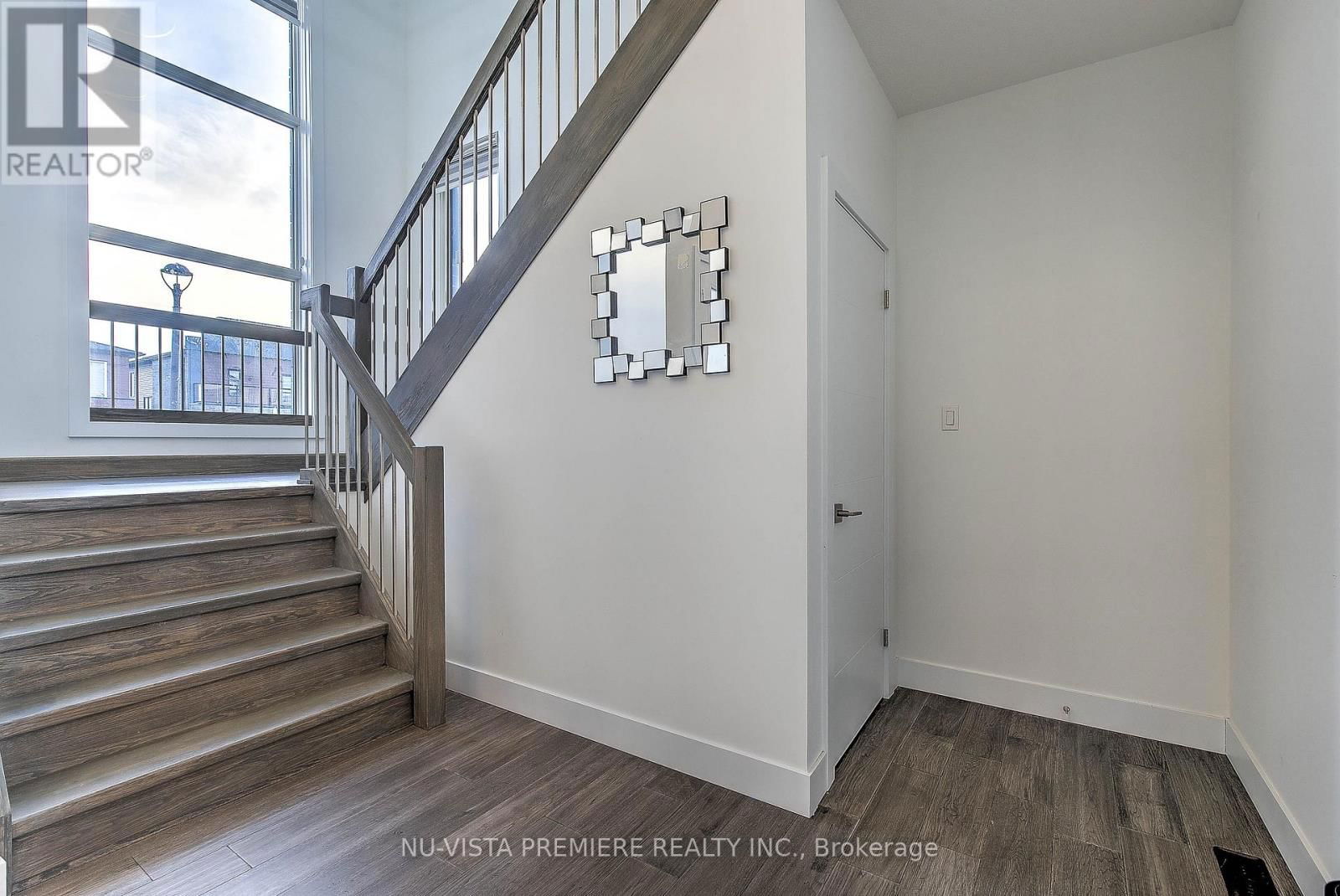 1357 MEDWAY PARK DRIVE Image 18