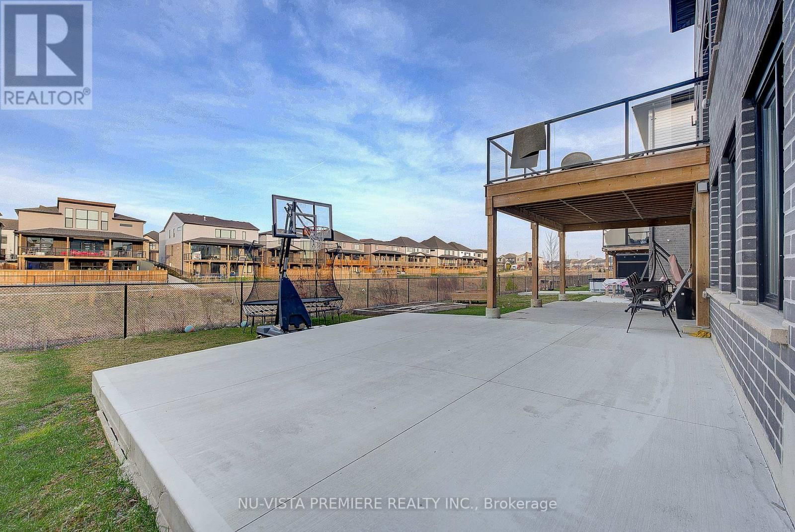 1357 MEDWAY PARK DRIVE Image 39