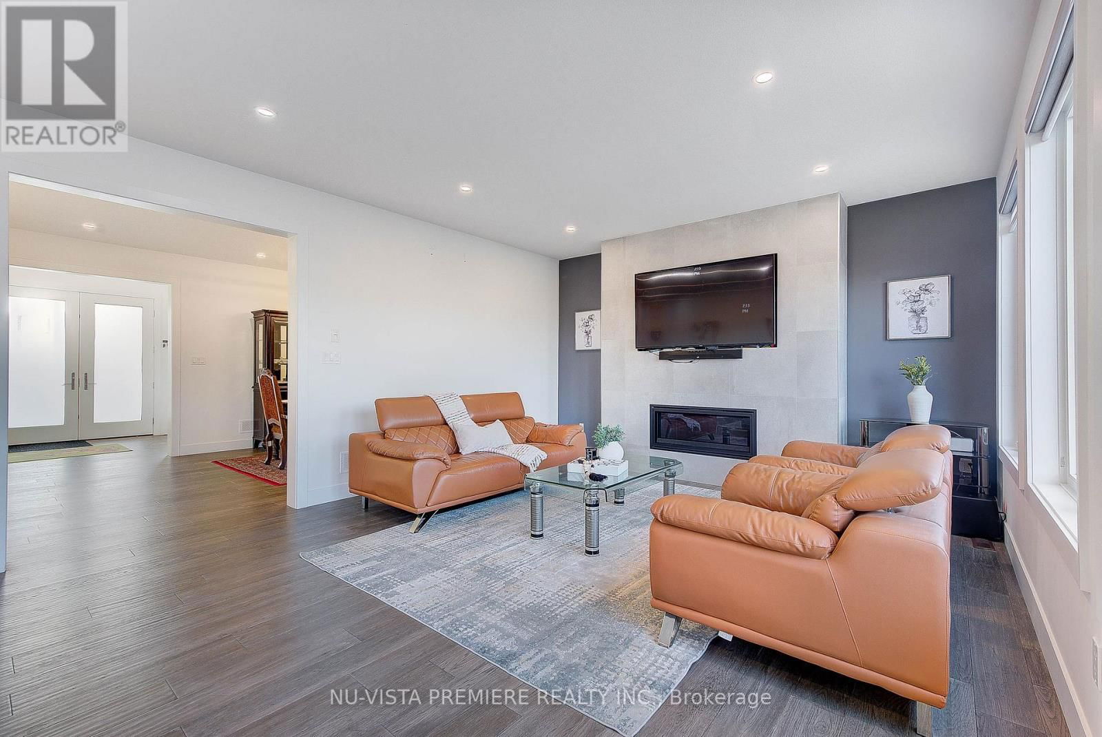 1357 MEDWAY PARK DRIVE Image 8