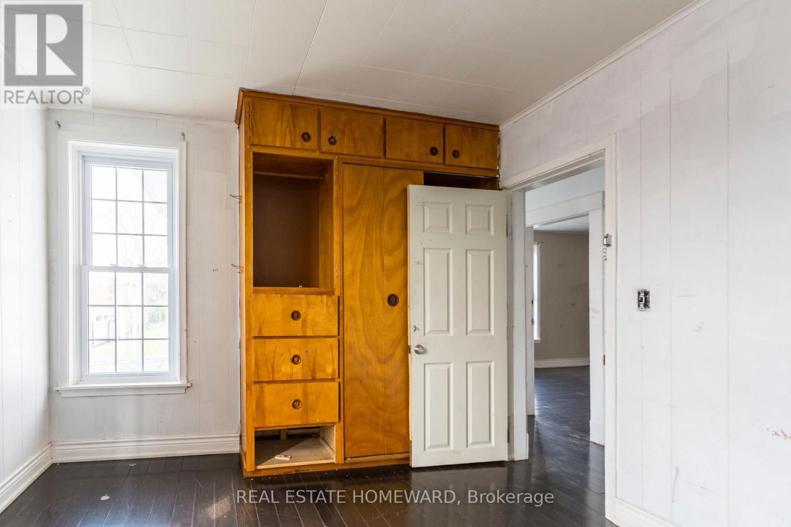 195 VICTORIA AVENUE Image 14