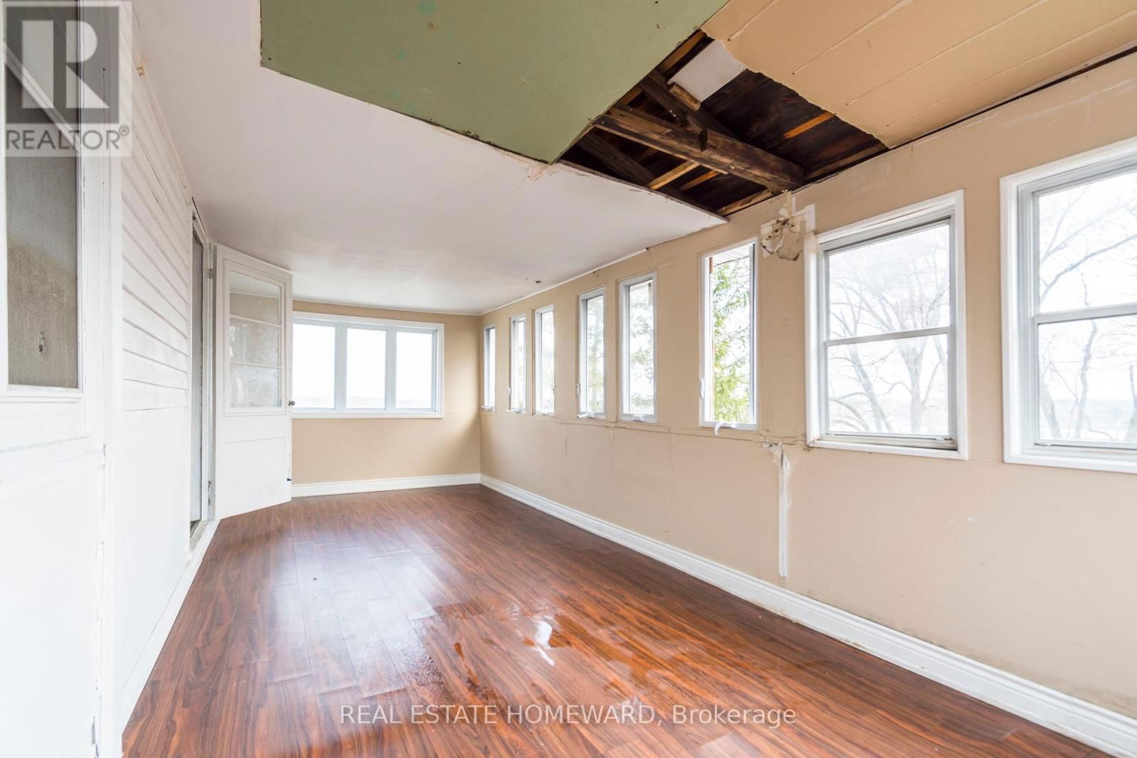 195 VICTORIA AVENUE Image 17