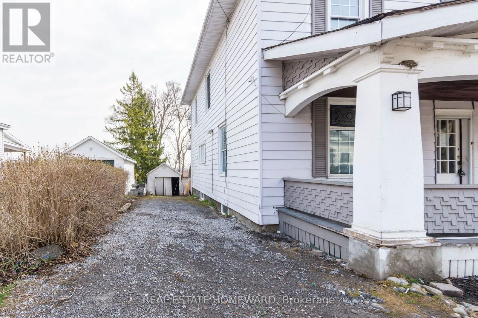 195 VICTORIA AVENUE Image 24