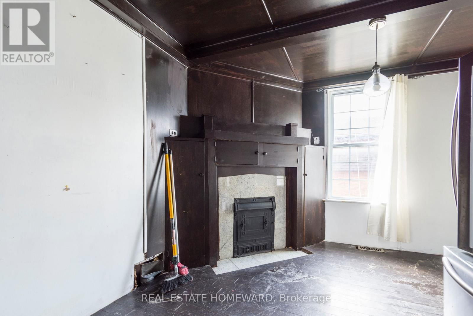 195 VICTORIA AVENUE Image 5