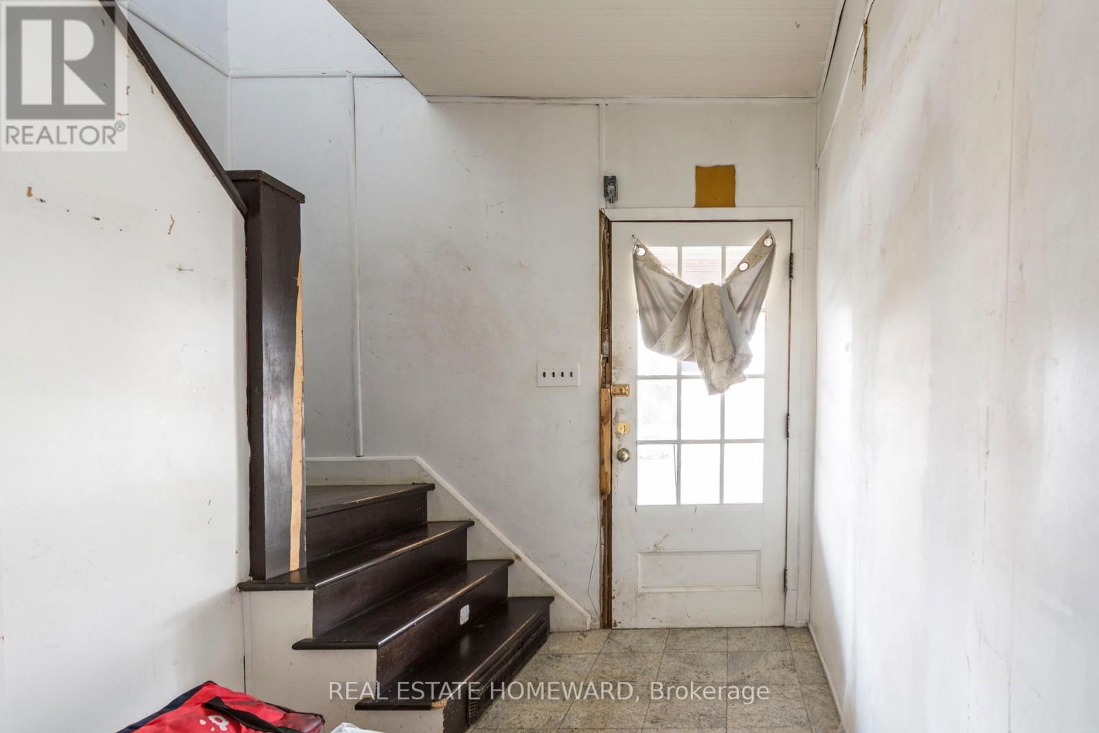 195 VICTORIA AVENUE Image 6