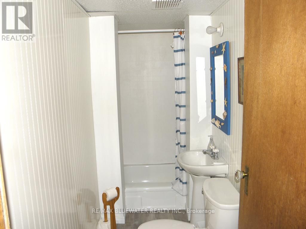 6493 WEST PARKWAY DRIVE Image 21