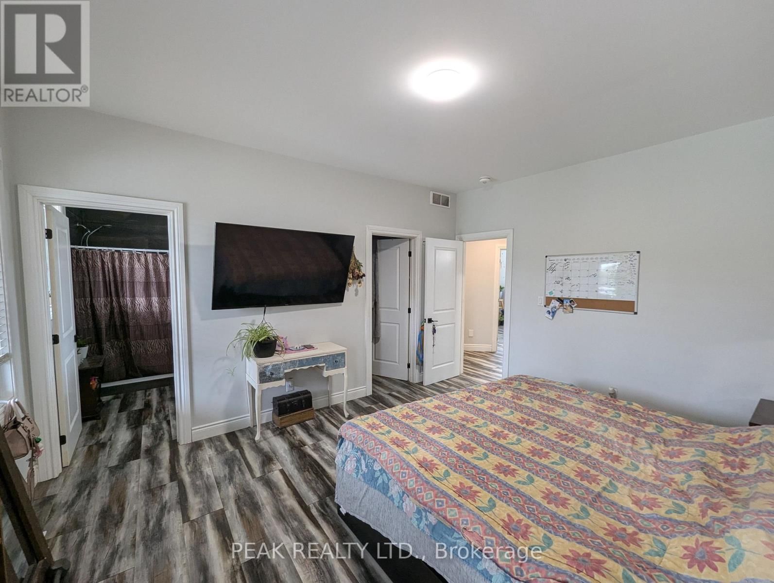 38812 VIENNA STREET Image 10
