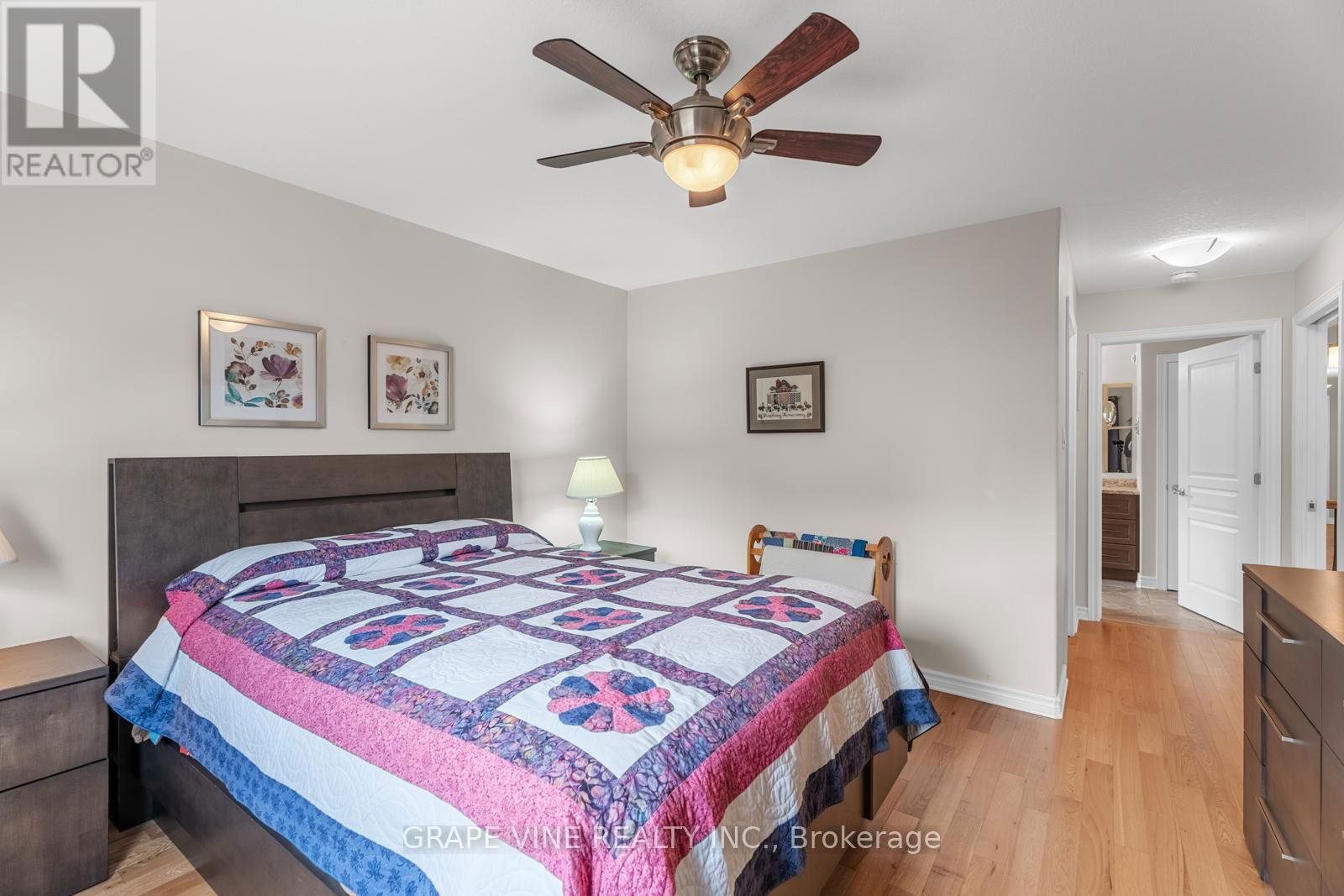 207 MCKENNY STREET Image 21