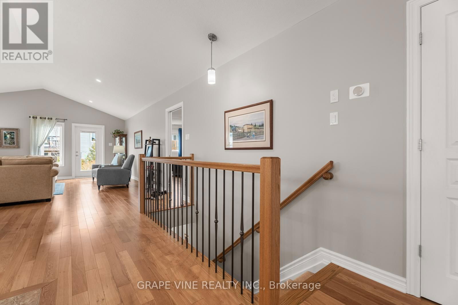 207 MCKENNY STREET Image 25