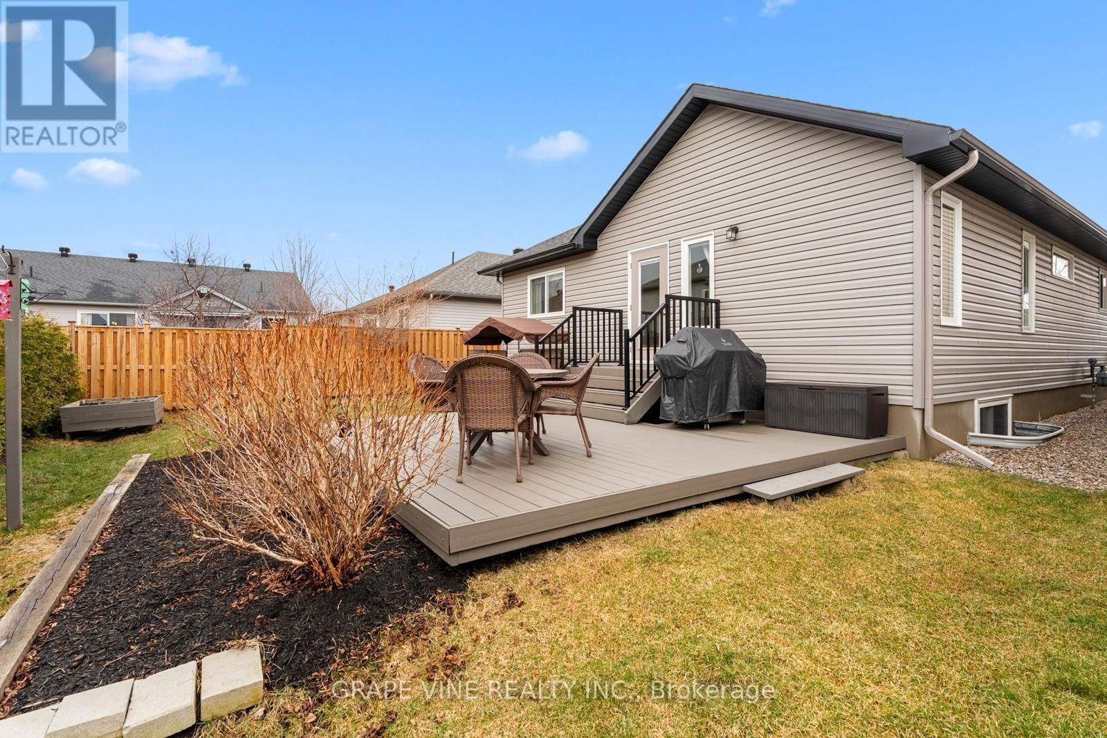 207 MCKENNY STREET Image 5