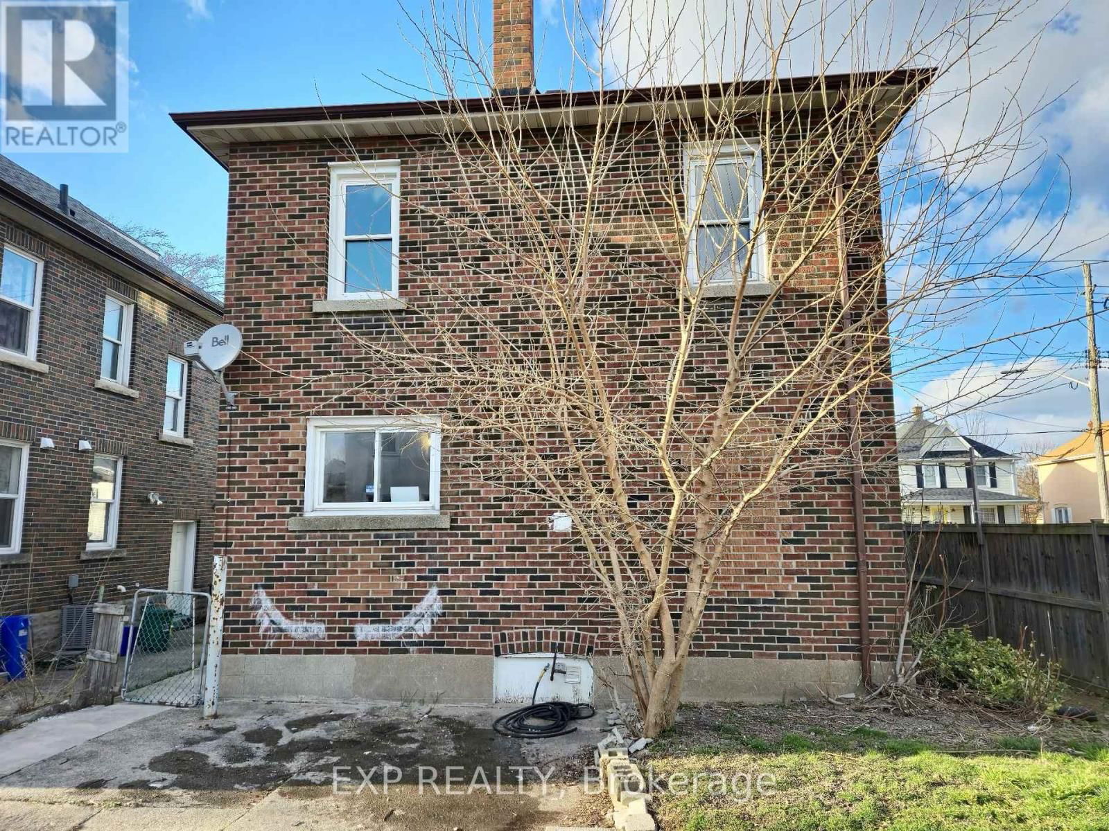 93 STATE STREET Image 7