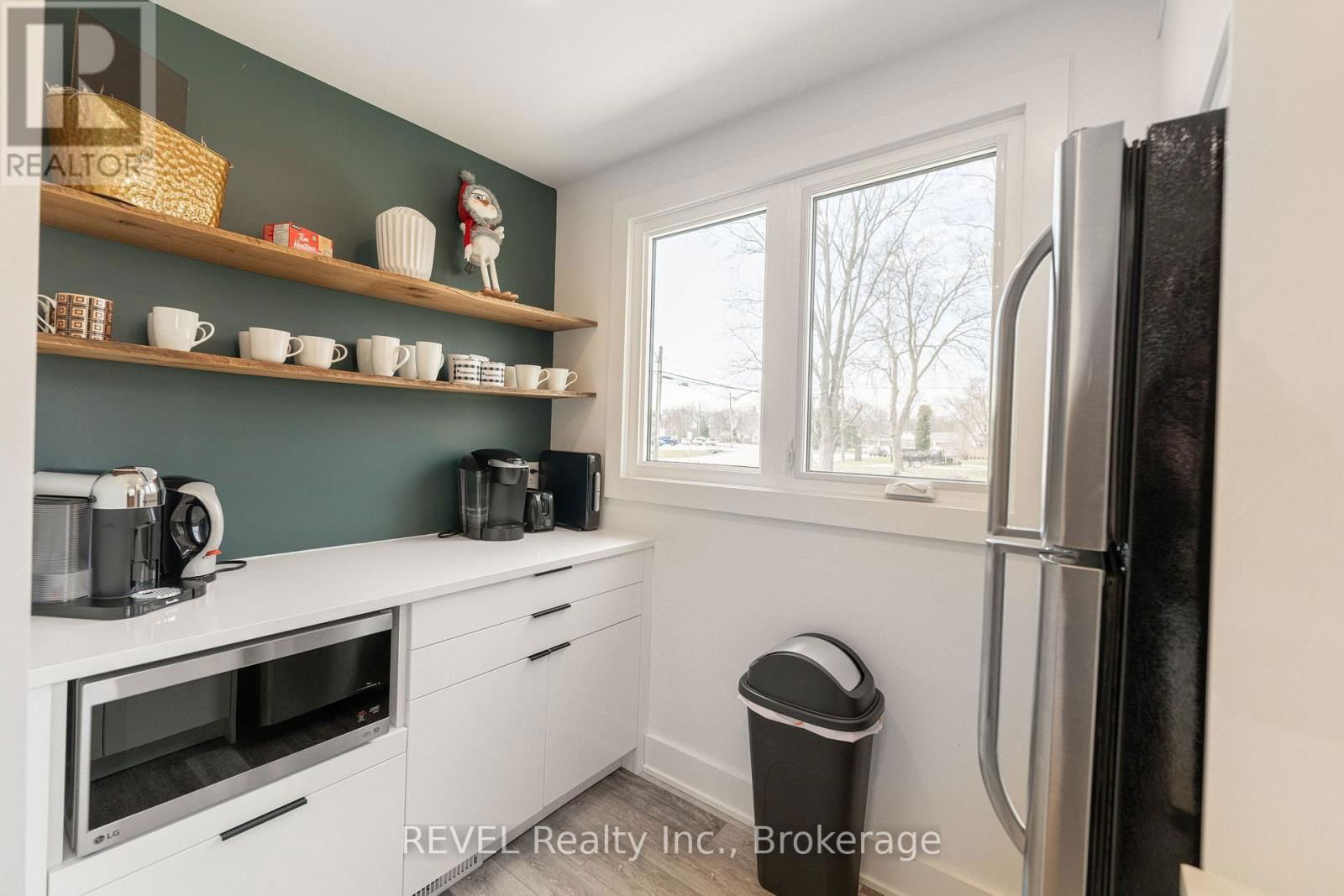 339 MARY STREET Image 22