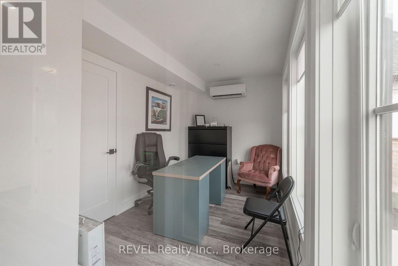 339 MARY STREET Image 41