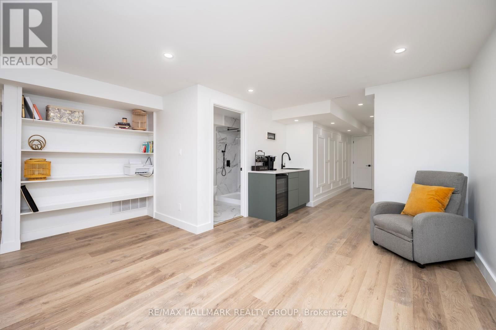 59 DEFENCE STREET Image 26