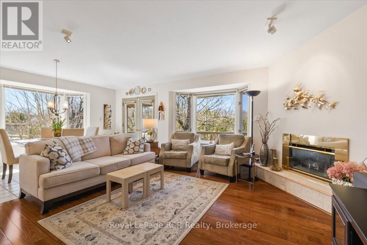 284 2ND AVENUE Image 13