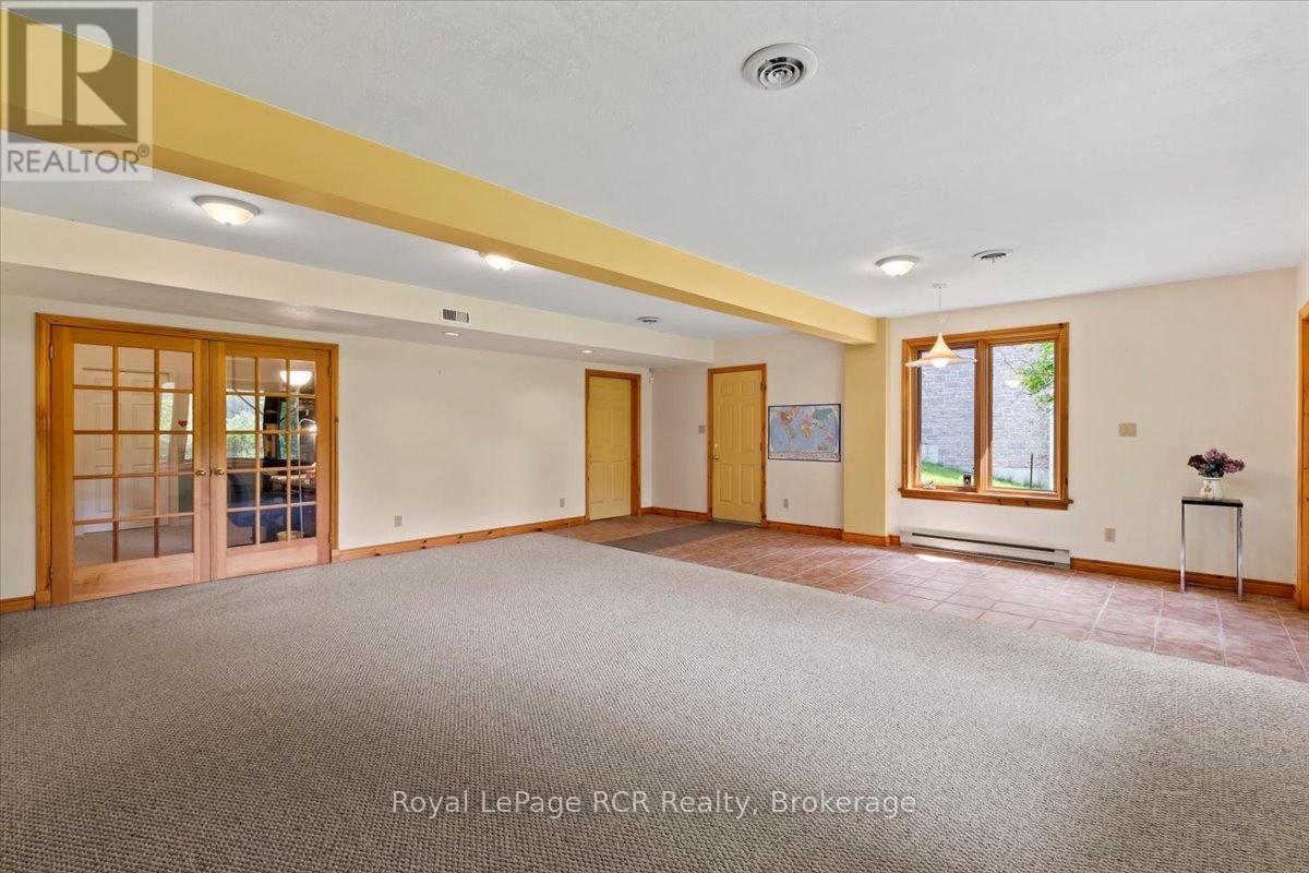 284 2ND AVENUE Image 27