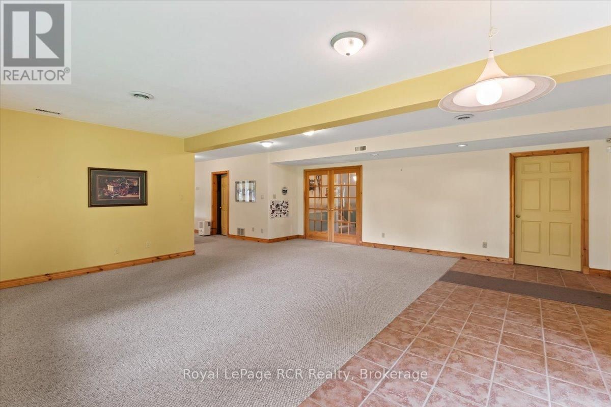 284 2ND AVENUE Image 28
