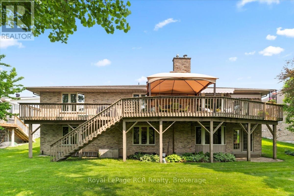 284 2ND AVENUE Image 36