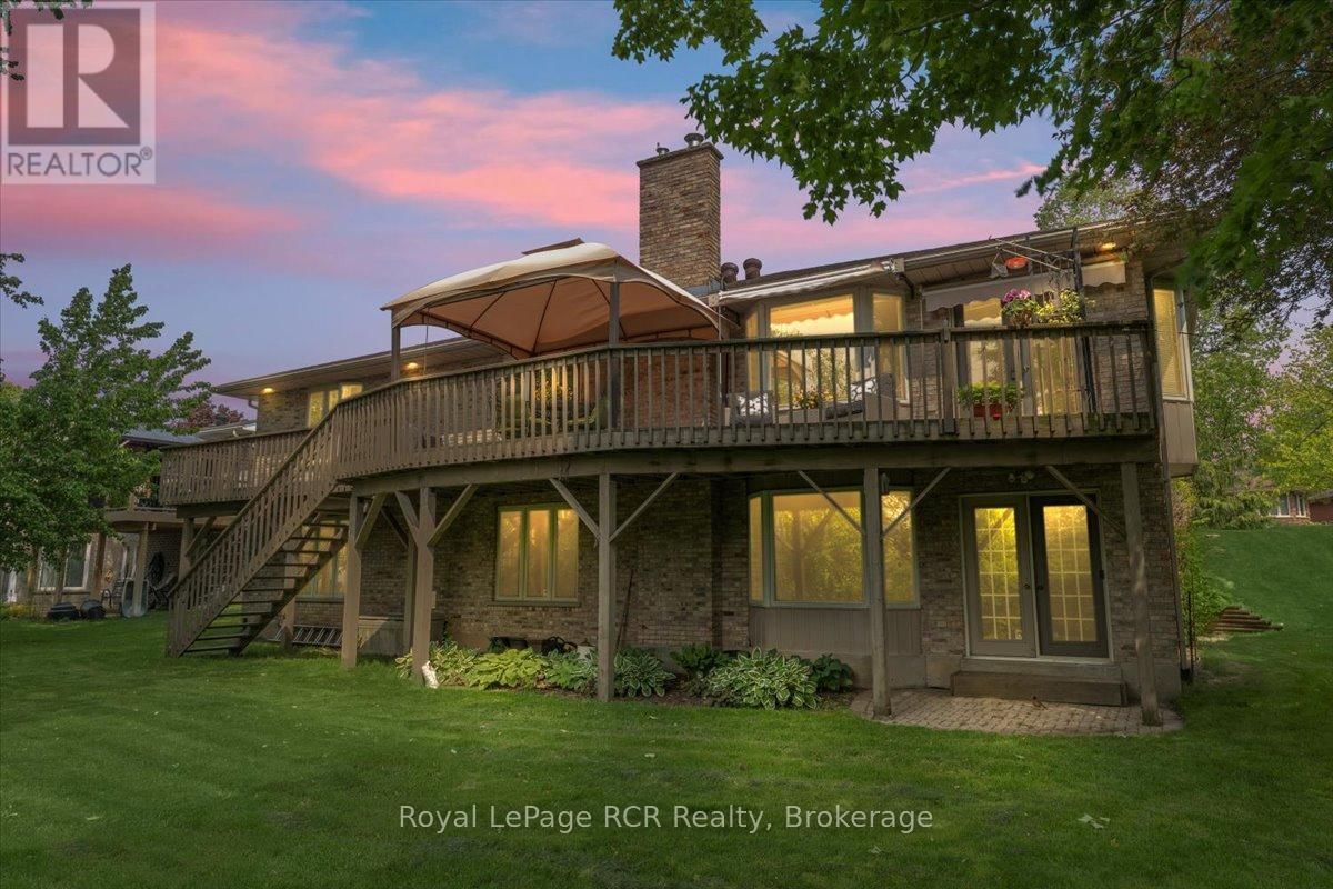 284 2ND AVENUE Image 39