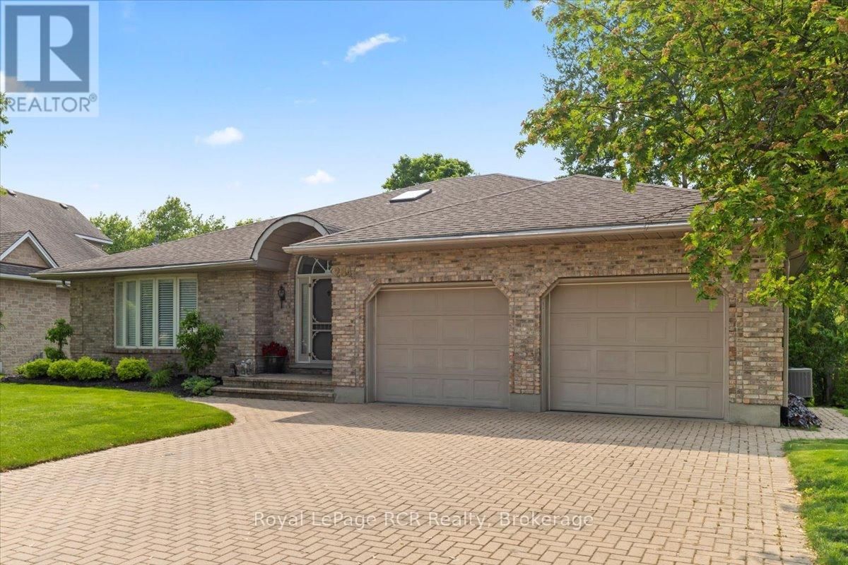284 2ND AVENUE Image 43