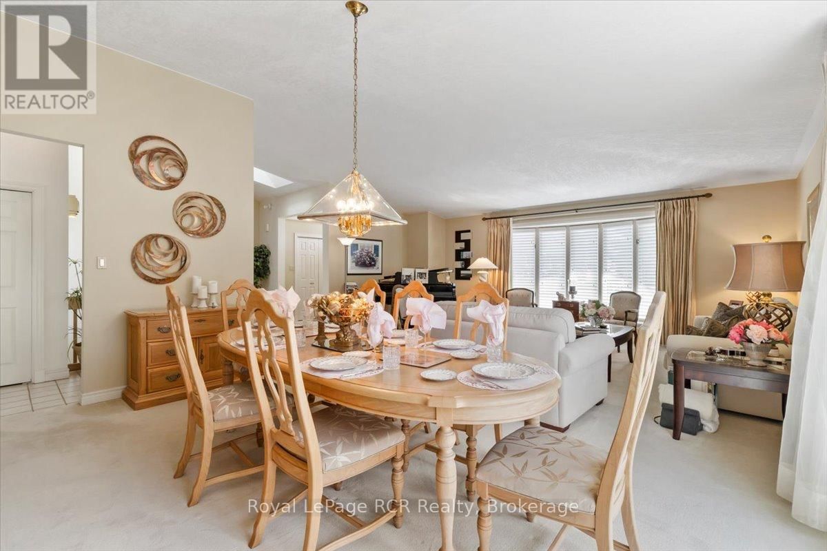 284 2ND AVENUE Image 8