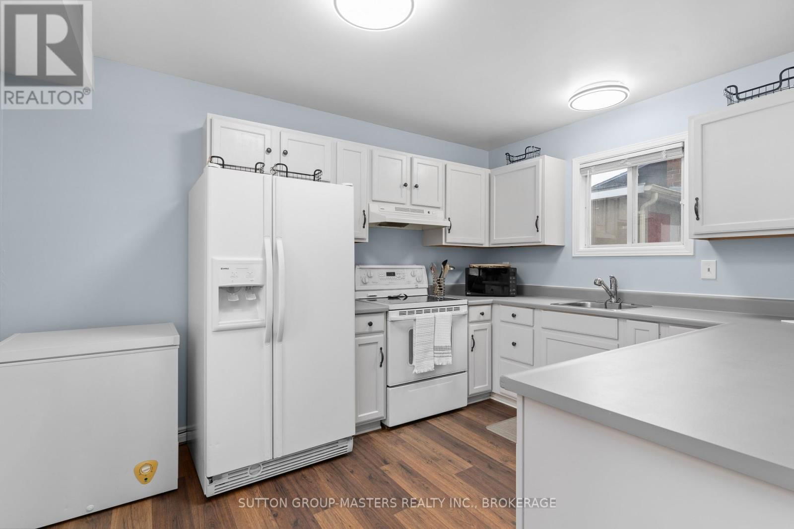 90 HICKORY STREET Image 10