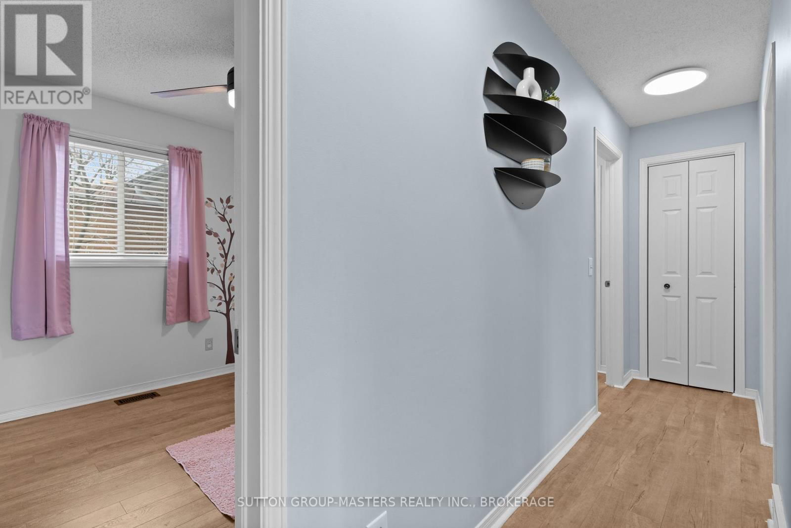 90 HICKORY STREET Image 13