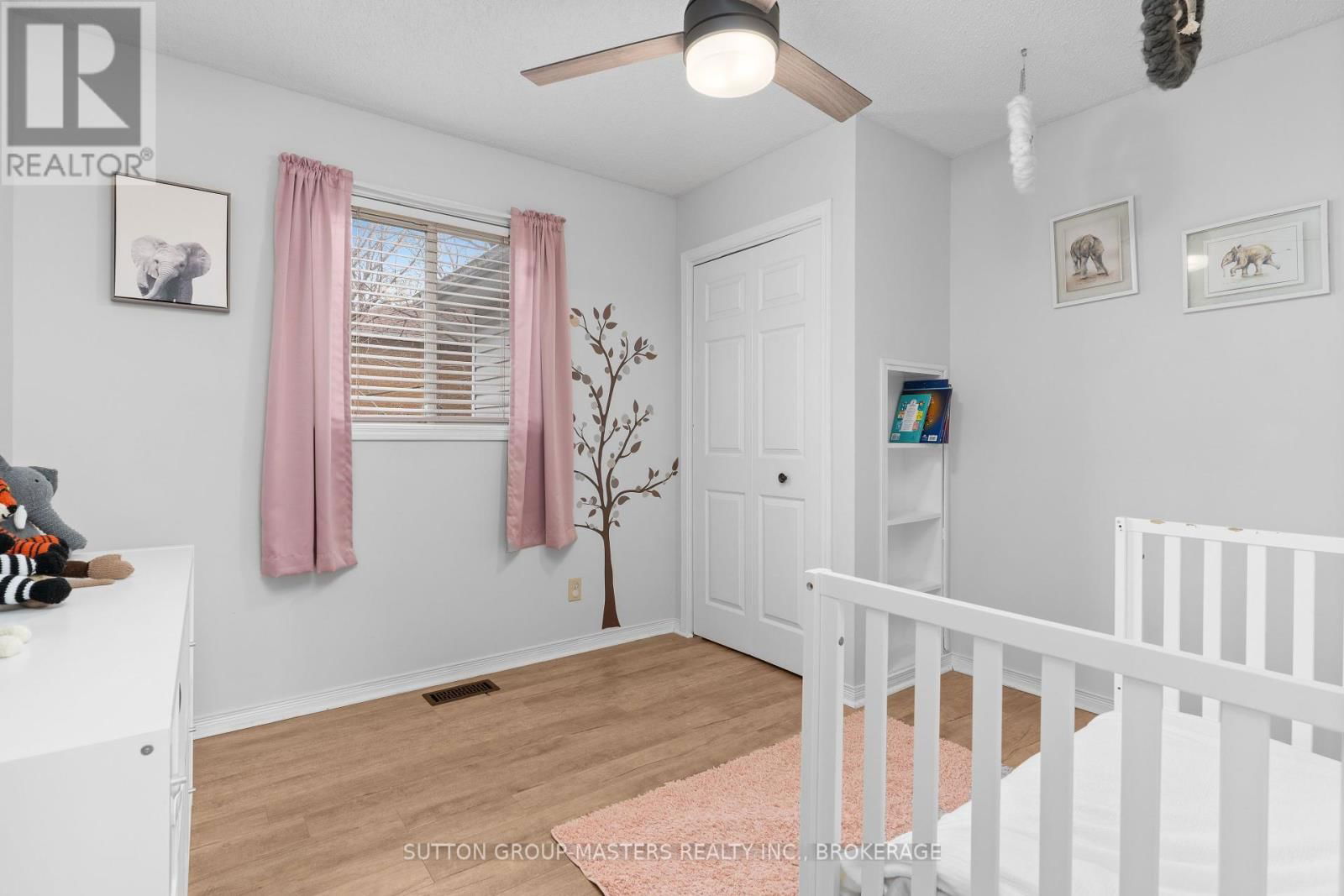 90 HICKORY STREET Image 19