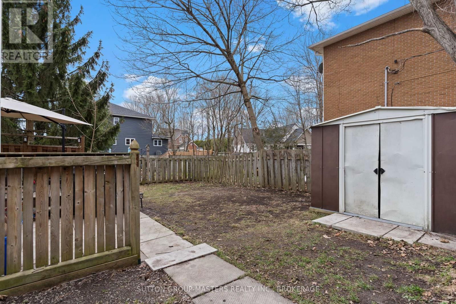 90 HICKORY STREET Image 31