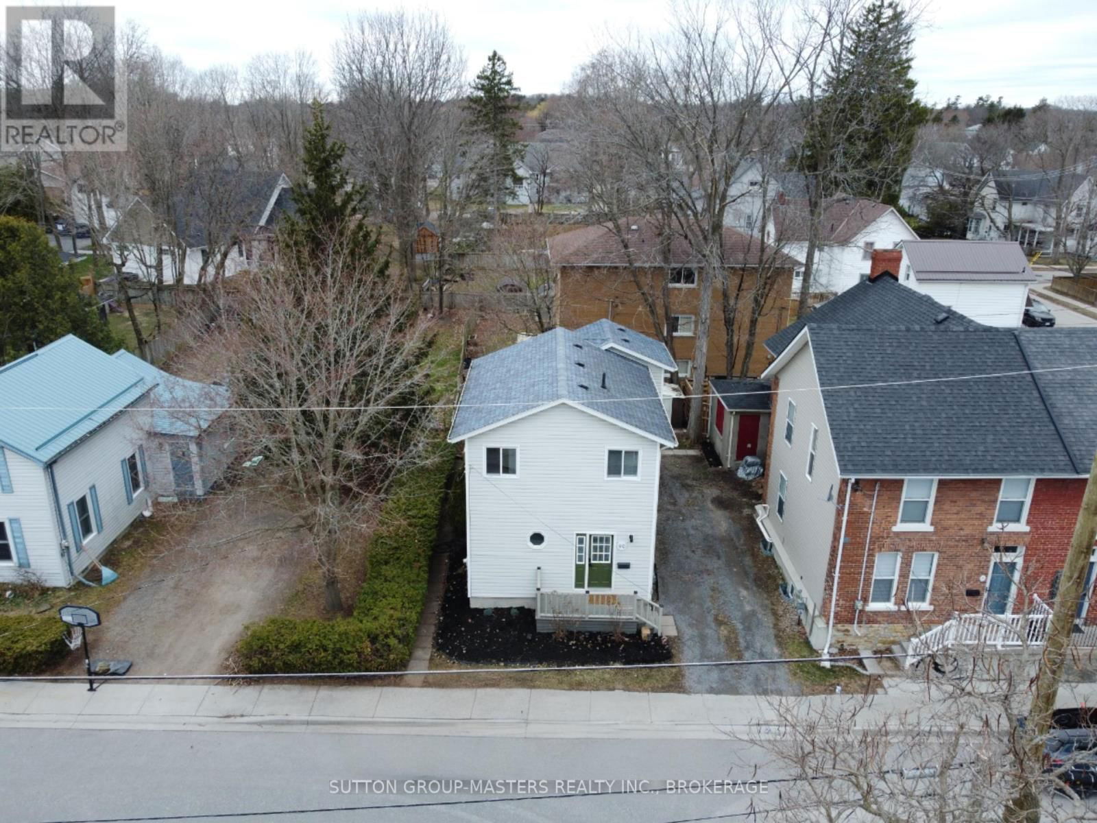 90 HICKORY STREET Image 40