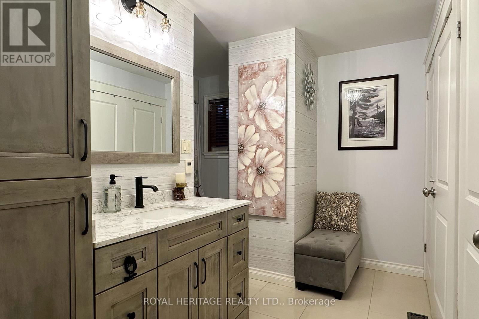 1 LAWSON COURT Image 15