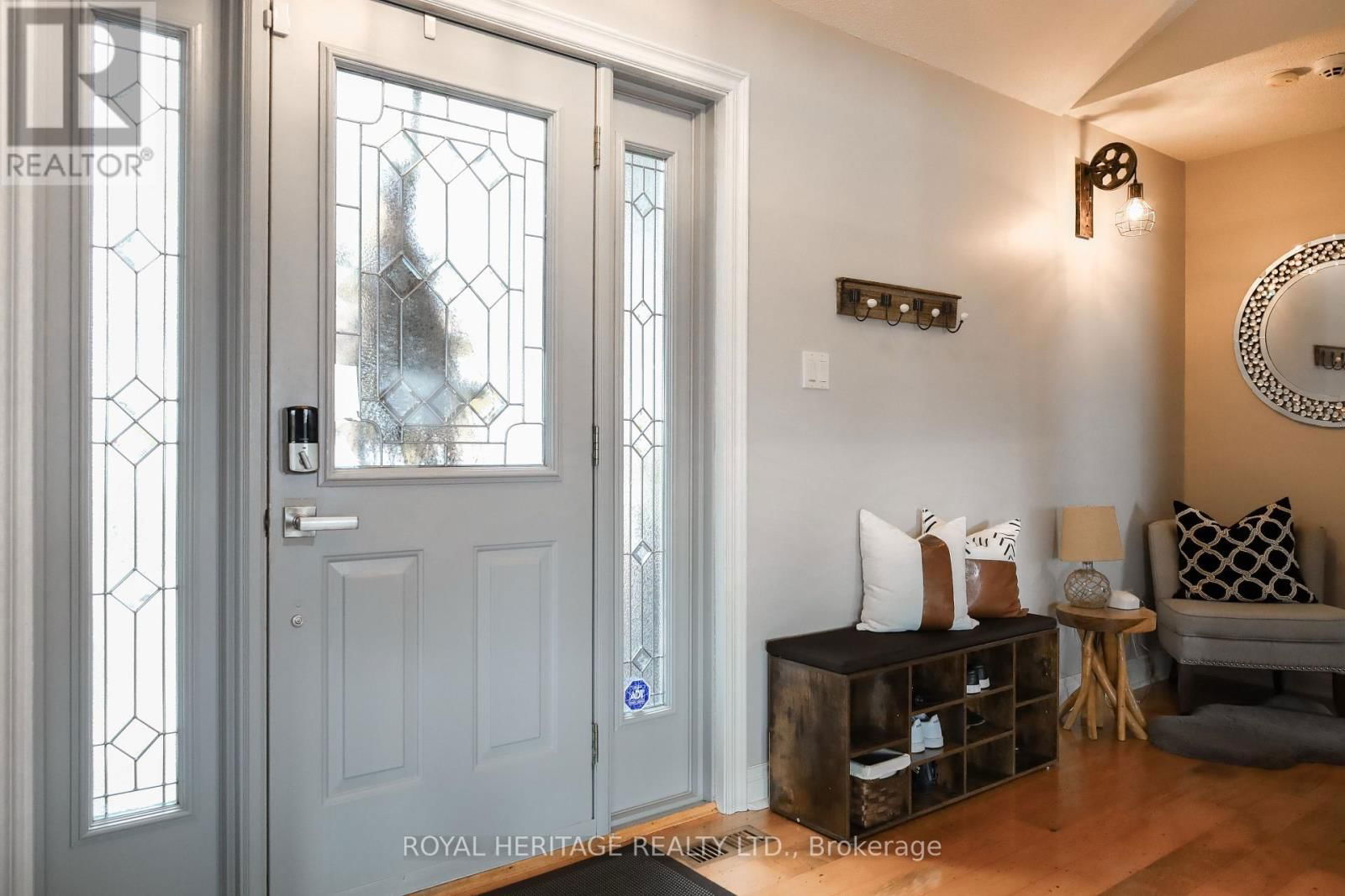 1 LAWSON COURT Image 5