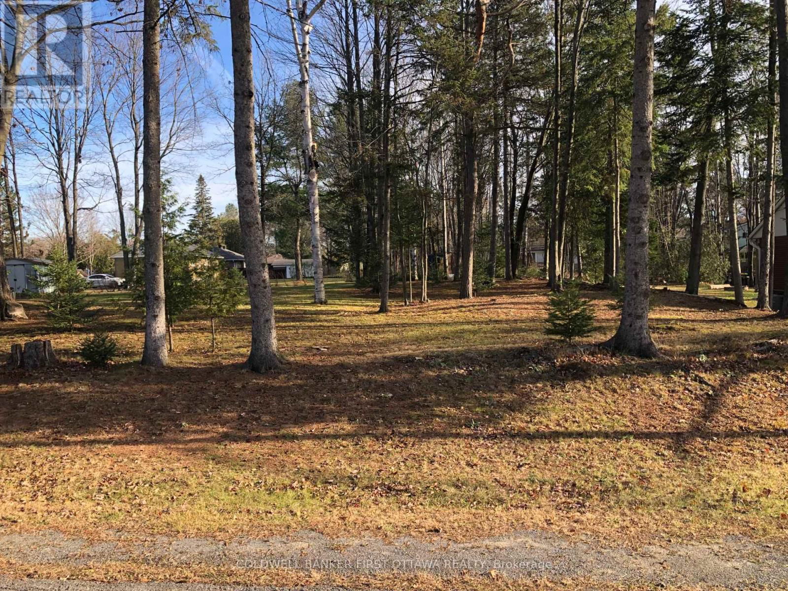 65 VAAN DRIVE Image 1