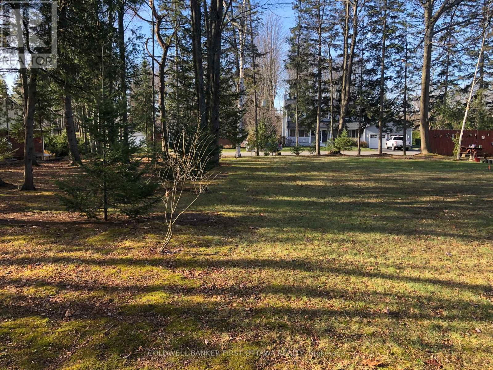65 VAAN DRIVE Image 2