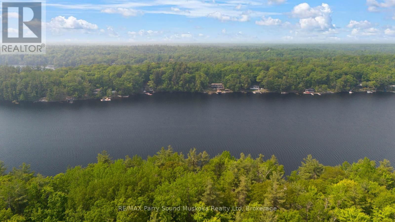 124 HEALEY LAKE WATER Image 37