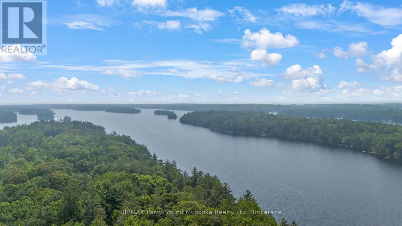 124 HEALEY LAKE WATER Image 39