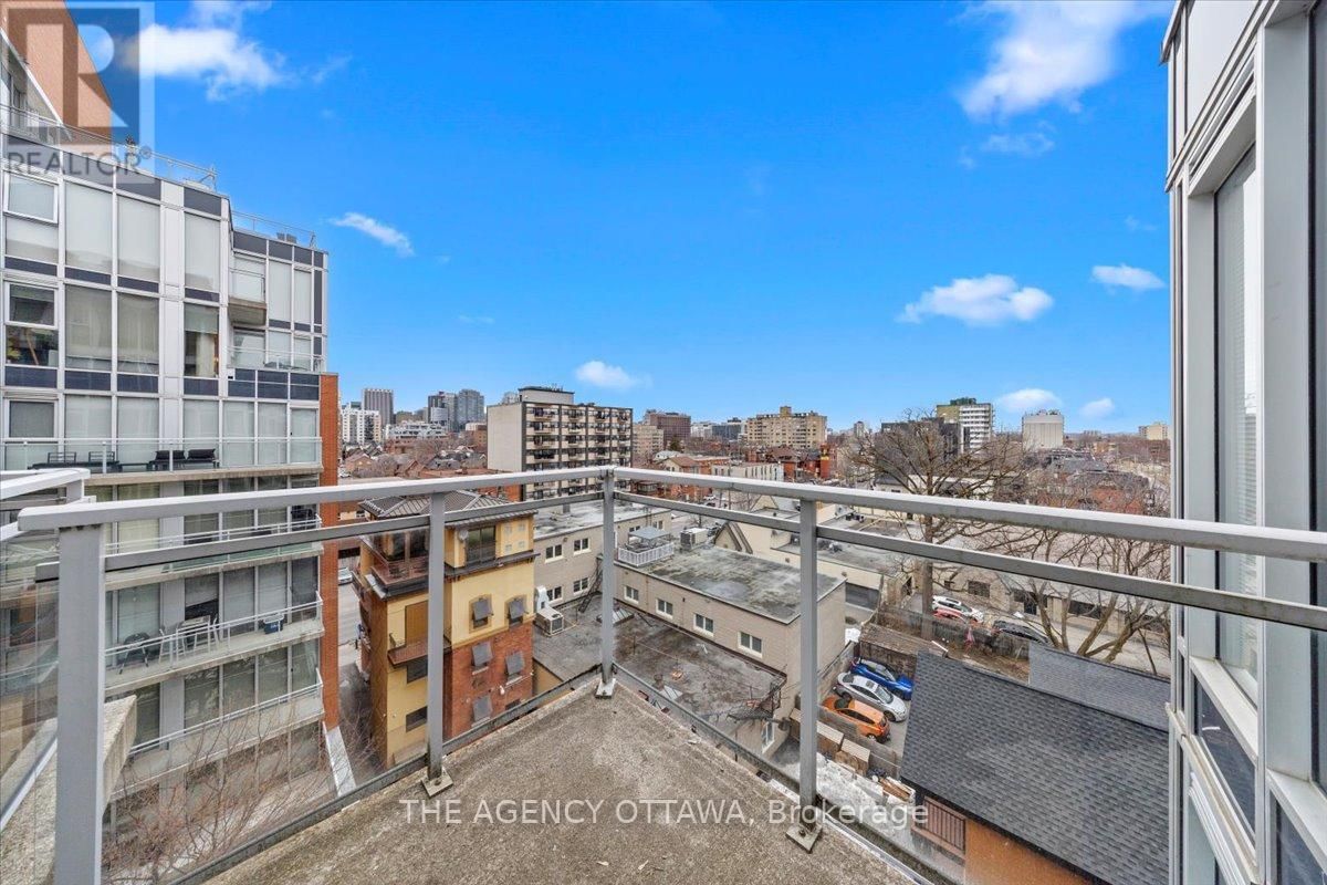 633 - 349 MCLEOD STREET Image 17