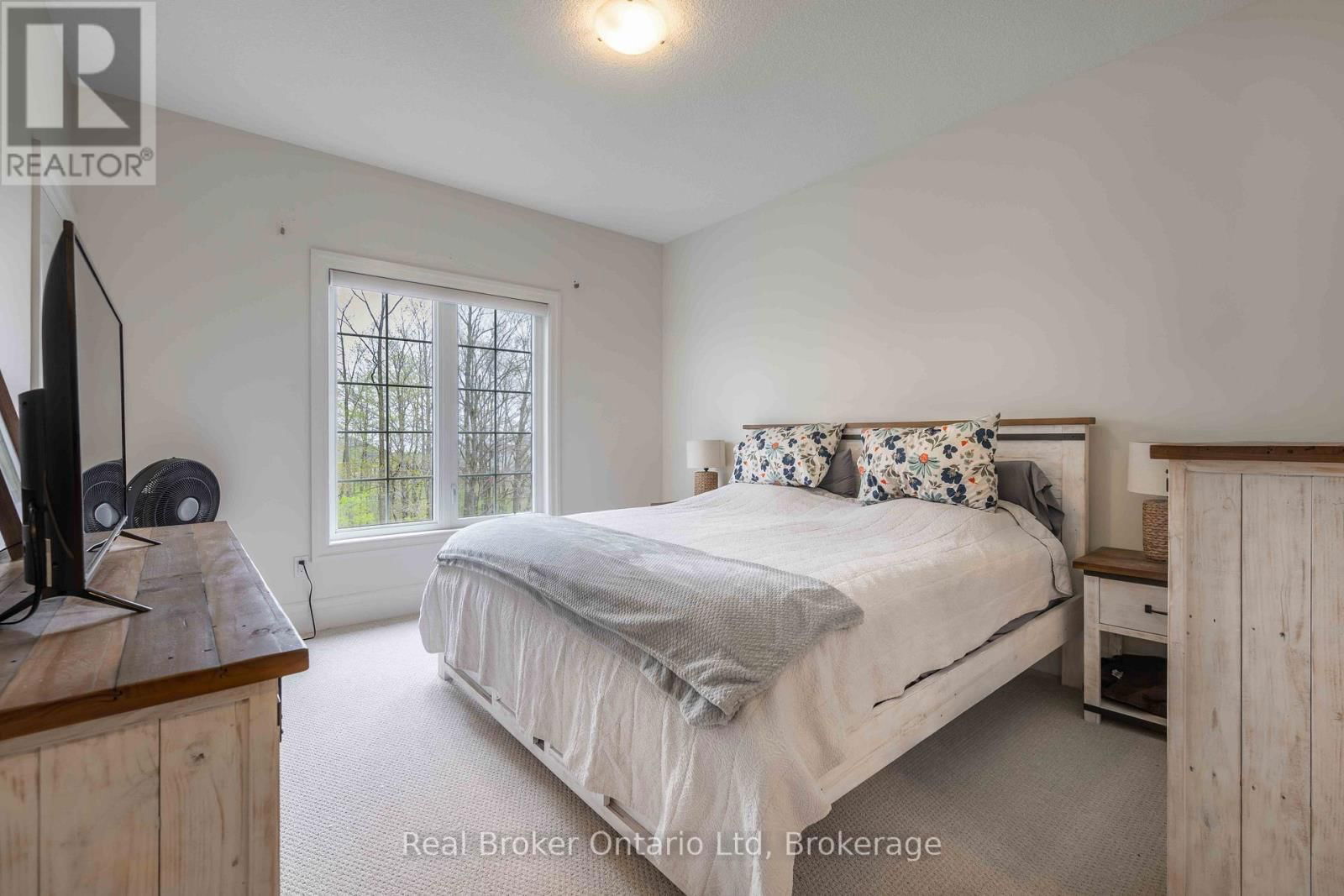 315 TELFORD TRAIL Image 12