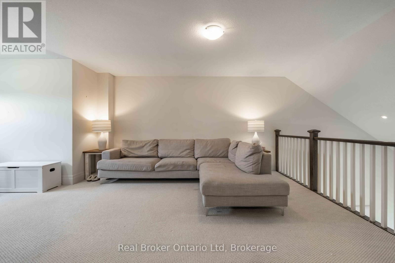 315 TELFORD TRAIL Image 18