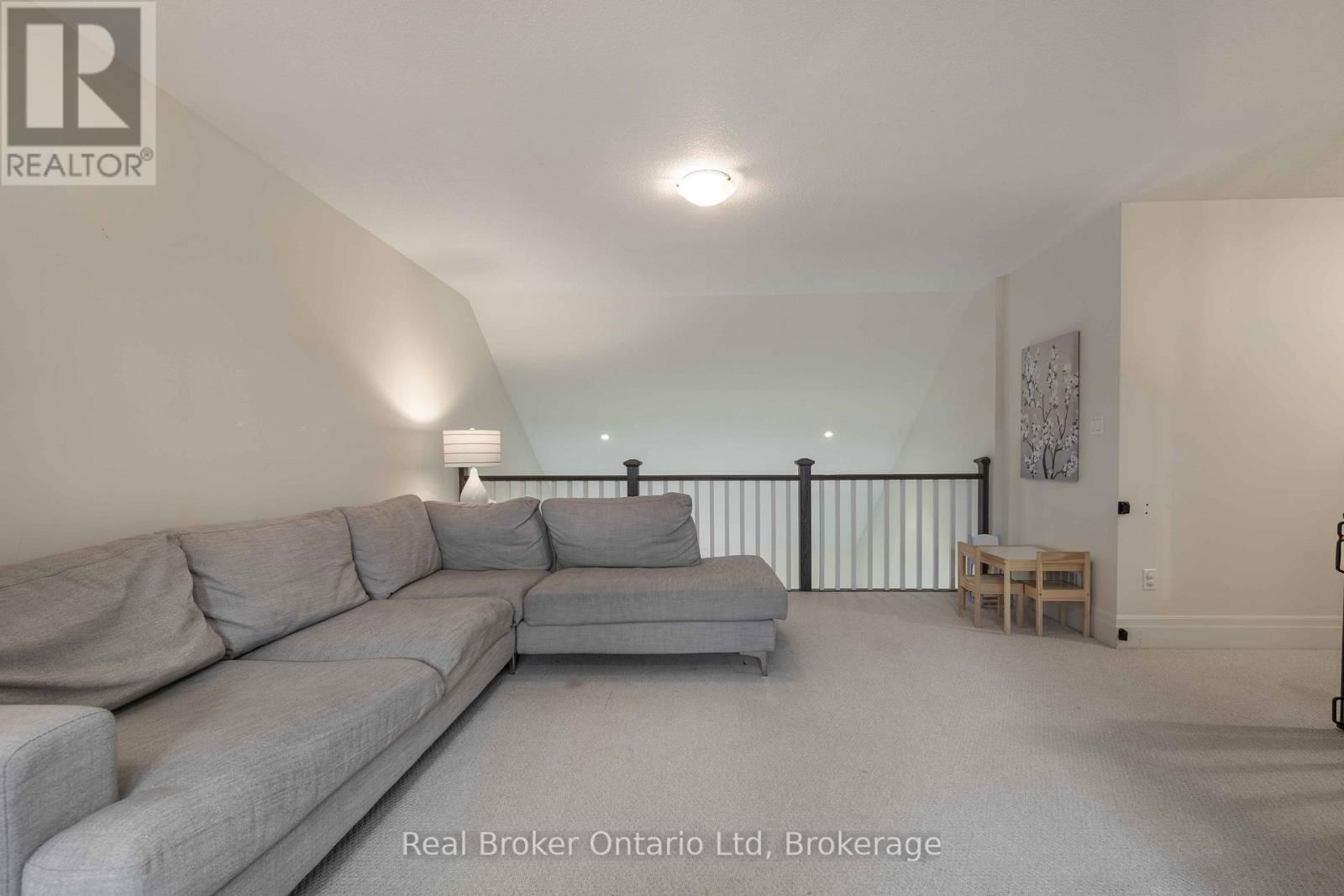 315 TELFORD TRAIL Image 19
