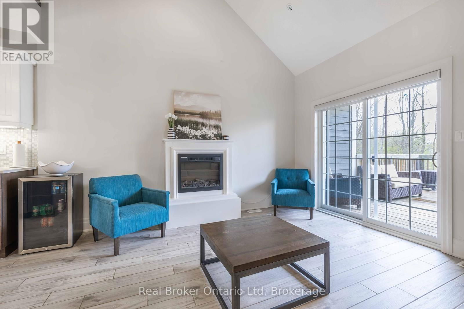 315 TELFORD TRAIL Image 9
