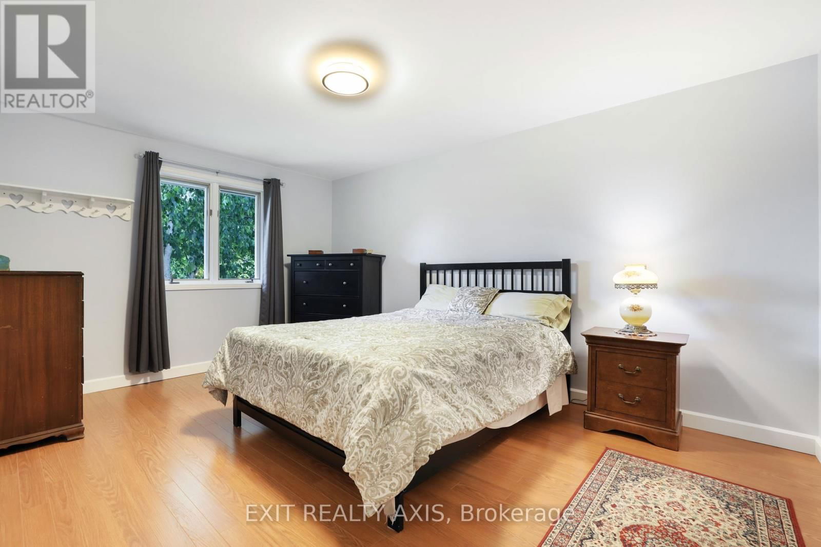 42 STRICKLAND ROAD Image 16