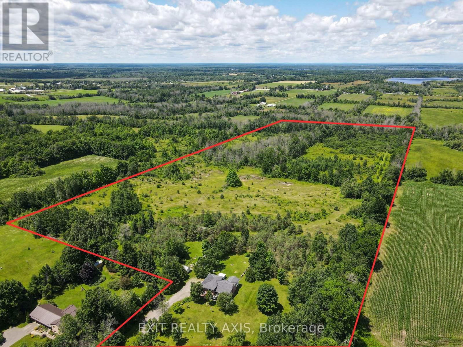 42 STRICKLAND ROAD Image 30