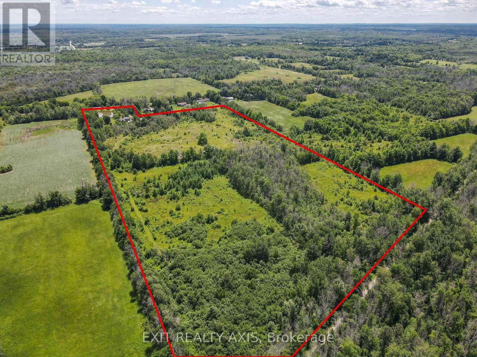 42 STRICKLAND ROAD Image 31