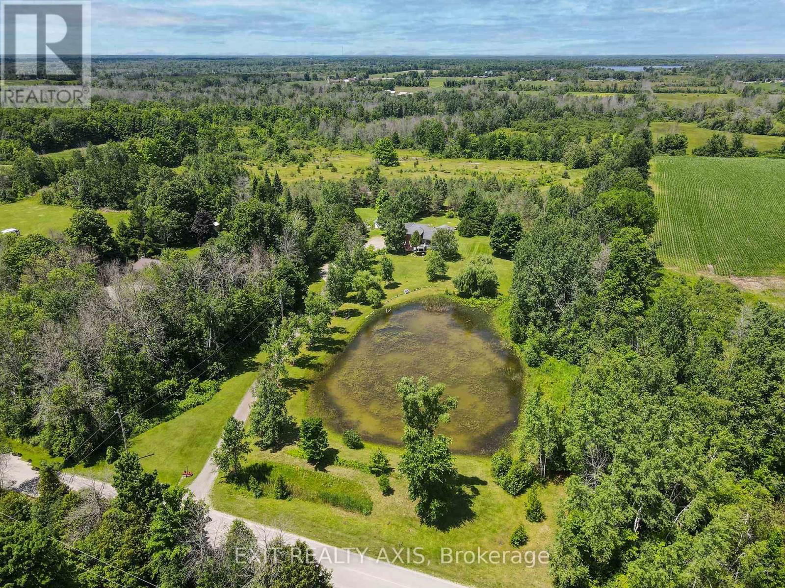 42 STRICKLAND ROAD Image 32