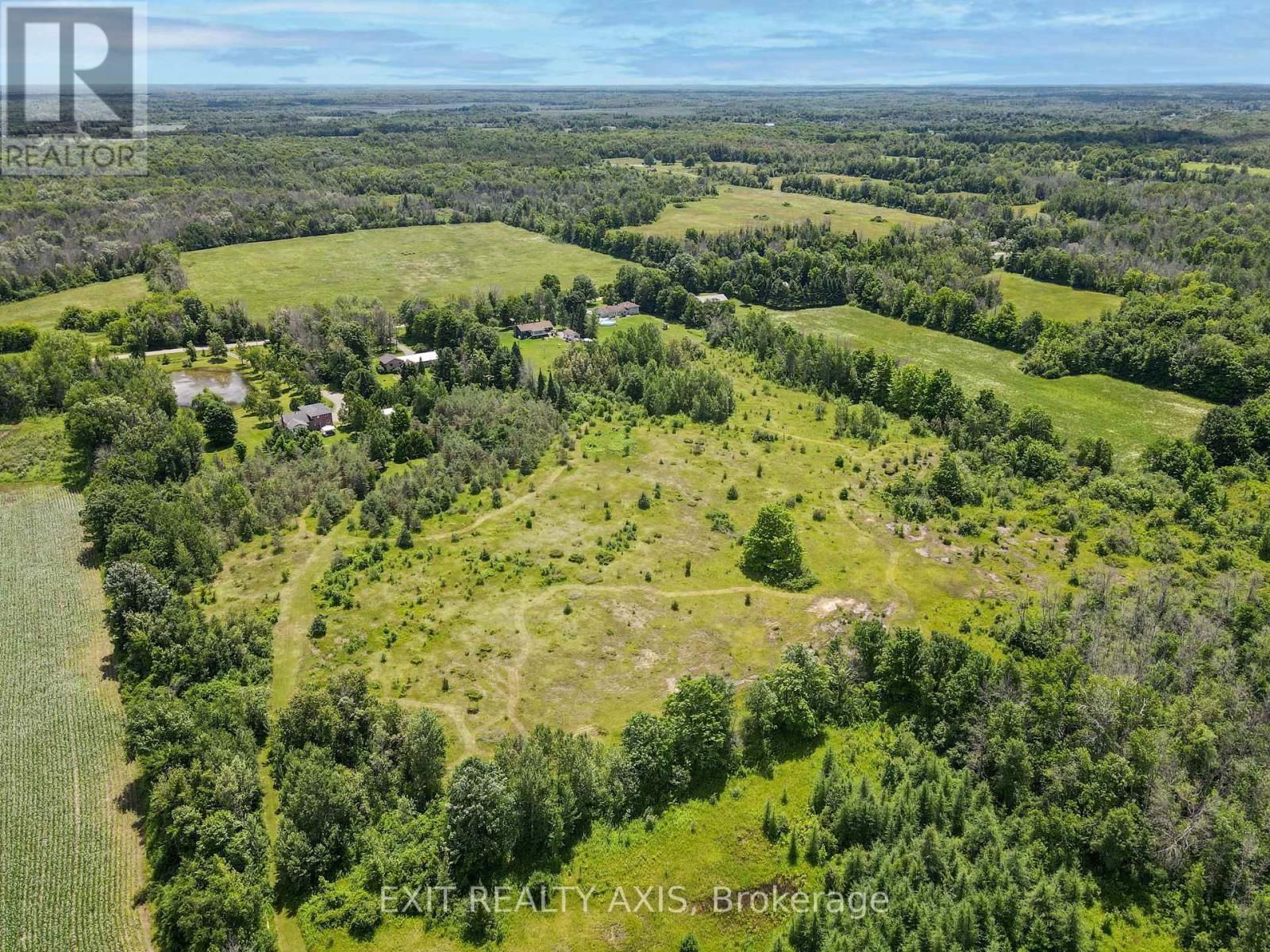 42 STRICKLAND ROAD Image 33